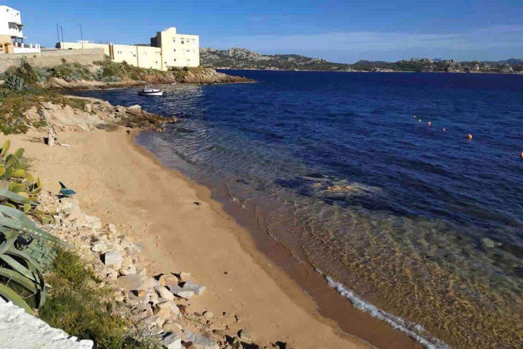 Casa Maddalenina Con Giardino, Vicino Al Mare! Apartment La Maddalena  Exterior photo